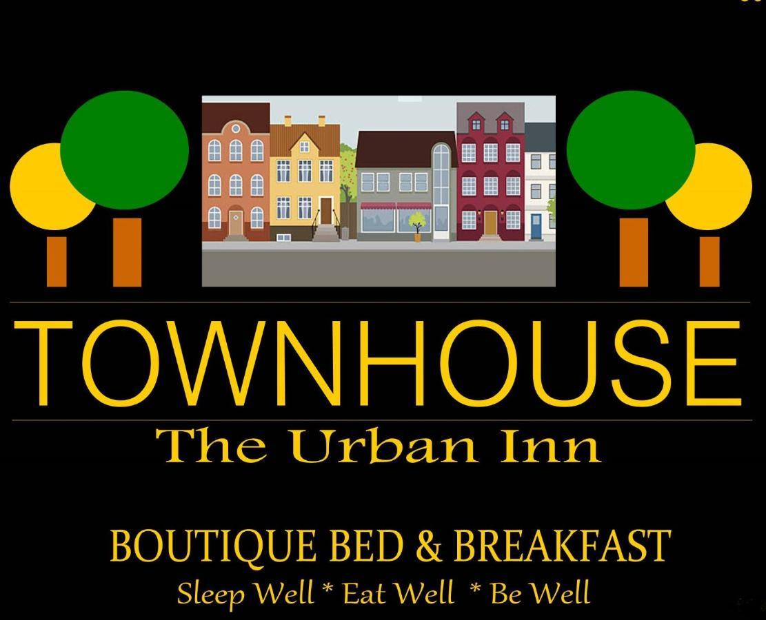 Townhouse - The Urban Inn Дибругарх Экстерьер фото